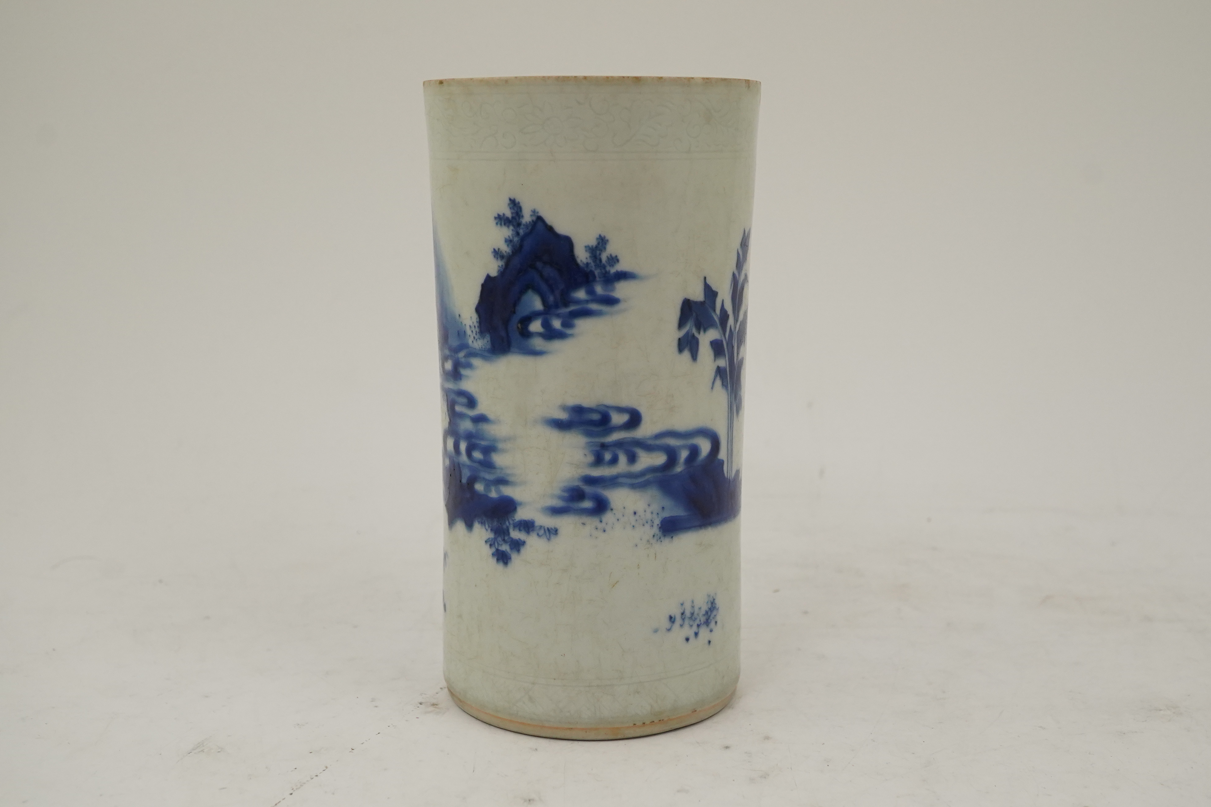A Chinese Transitional blue and white brushpot, bitong, Chongzhen period (1627-44)